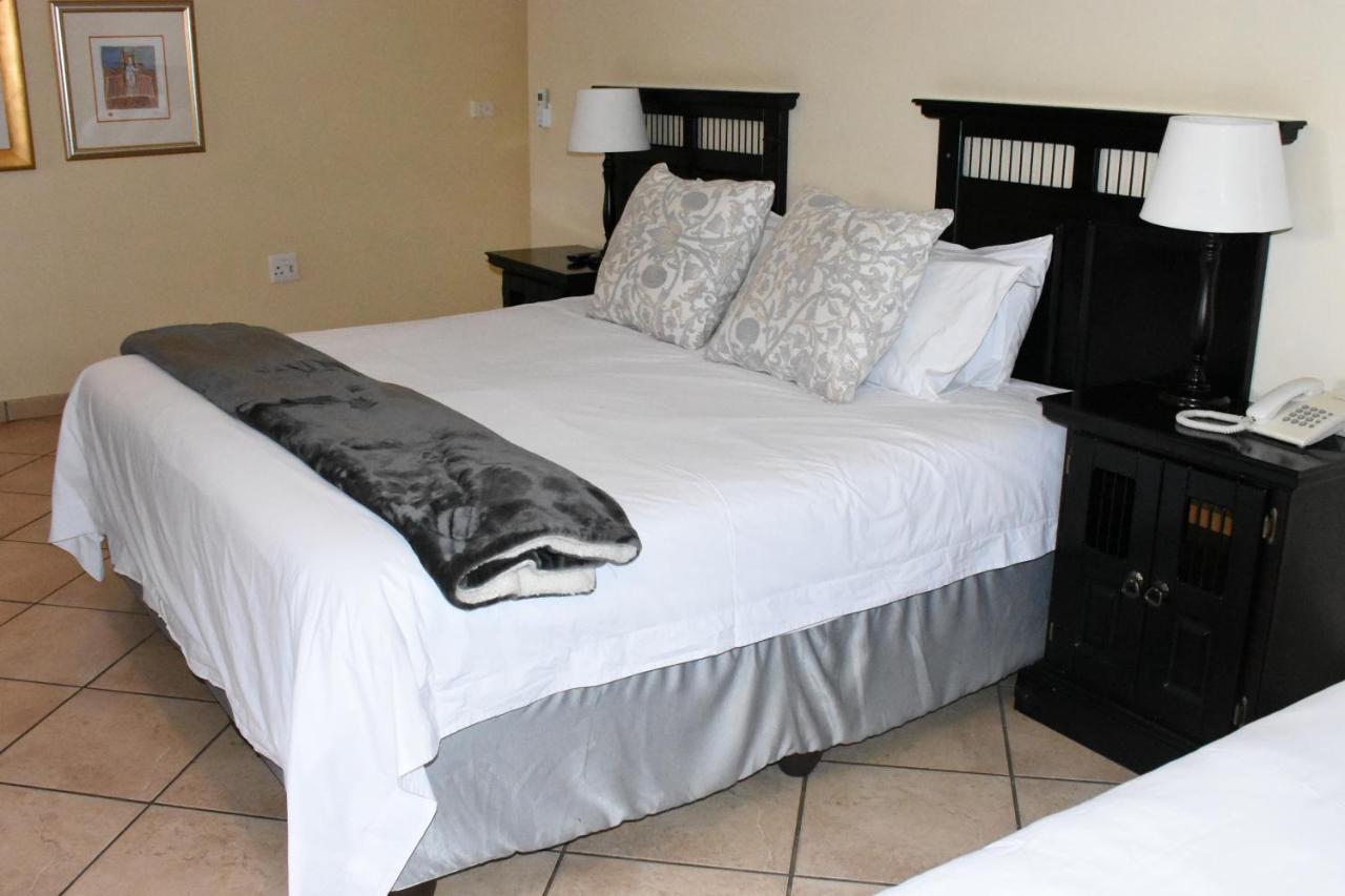 Batter Boys Guest House Pretoria-Noord Dış mekan fotoğraf