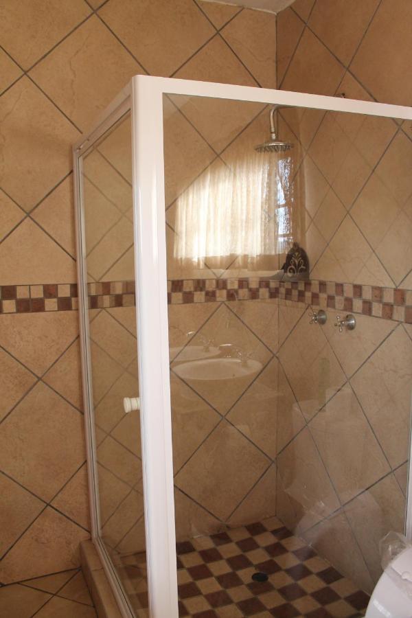 Batter Boys Guest House Pretoria-Noord Dış mekan fotoğraf
